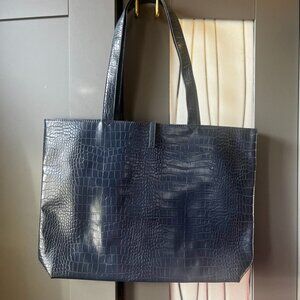 Saks Fifth Avenue Navy Faux Crocodile Print Tote Bag NWOT